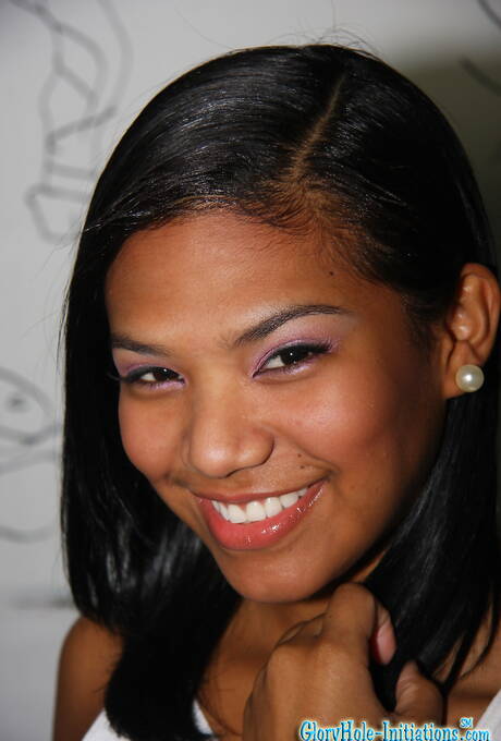 Gloryhole Initiations invite you to explore xxx pics with Emy Reyes in boy-girl action