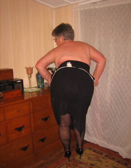 Fatties Busty Moms Pics